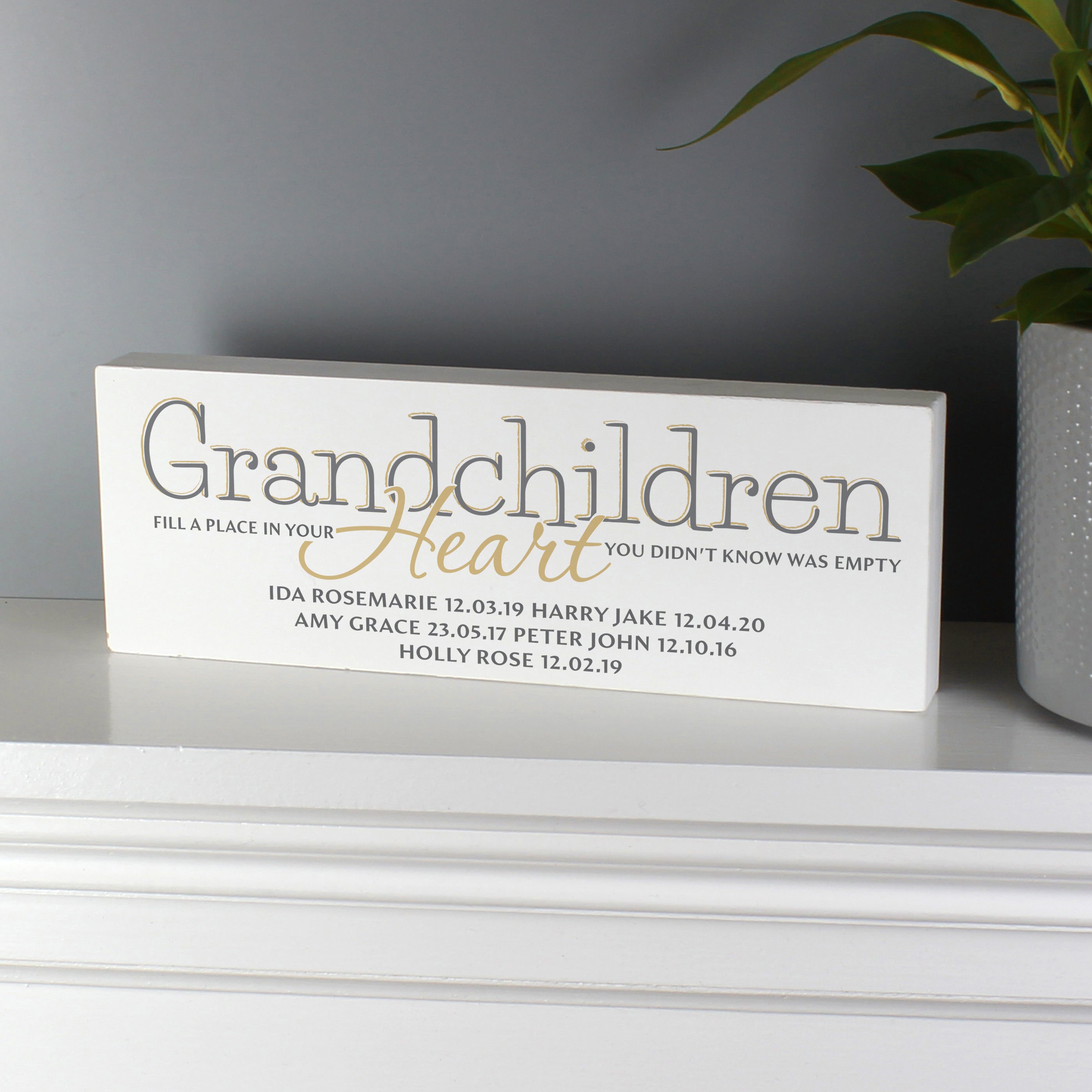 Wooden Personalised Grandchildren Wooden Mantel Decoration