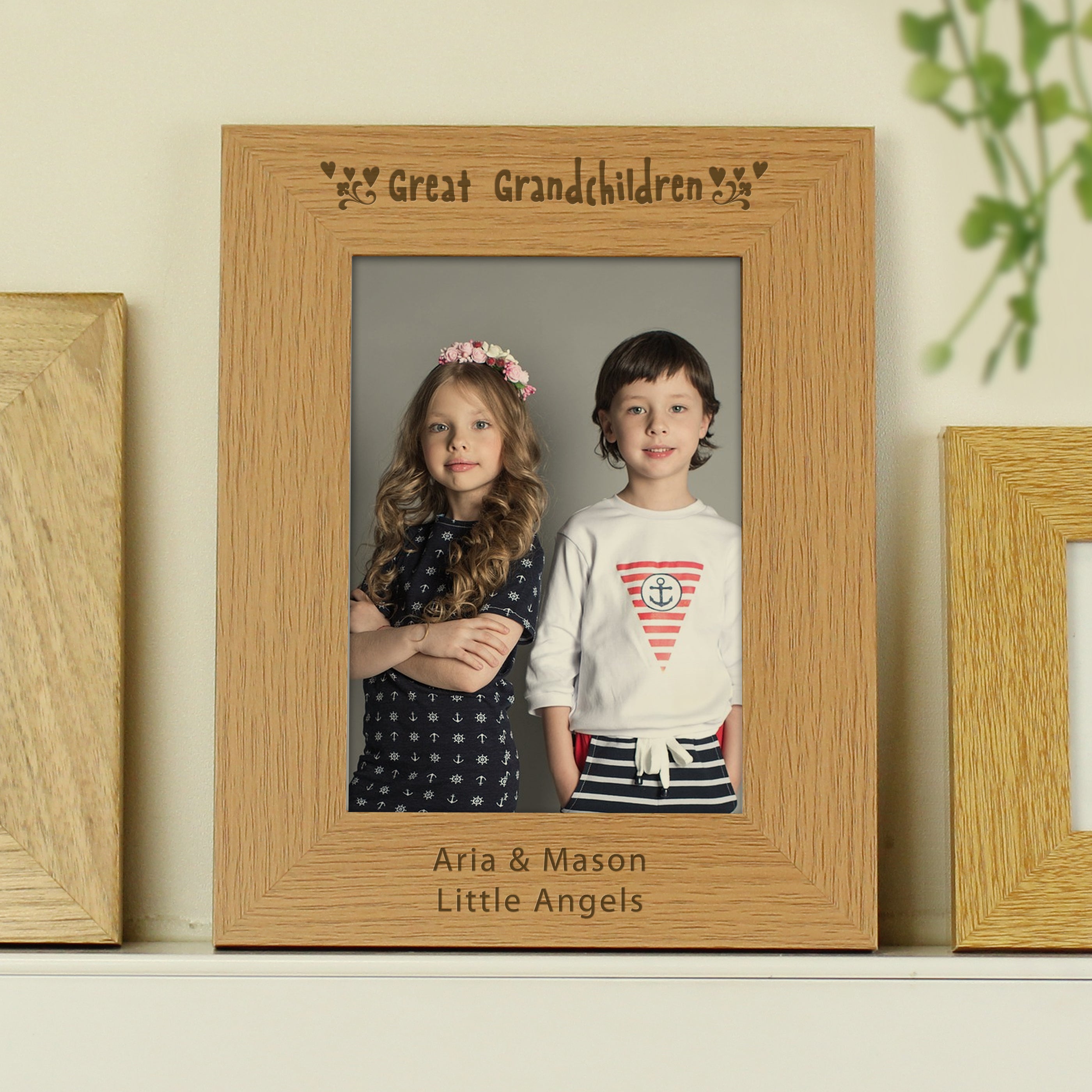 Photo Frames, Albums and Guestbooks Personalised Great Grandchildren 5x7 Oak Finish Photo Frame