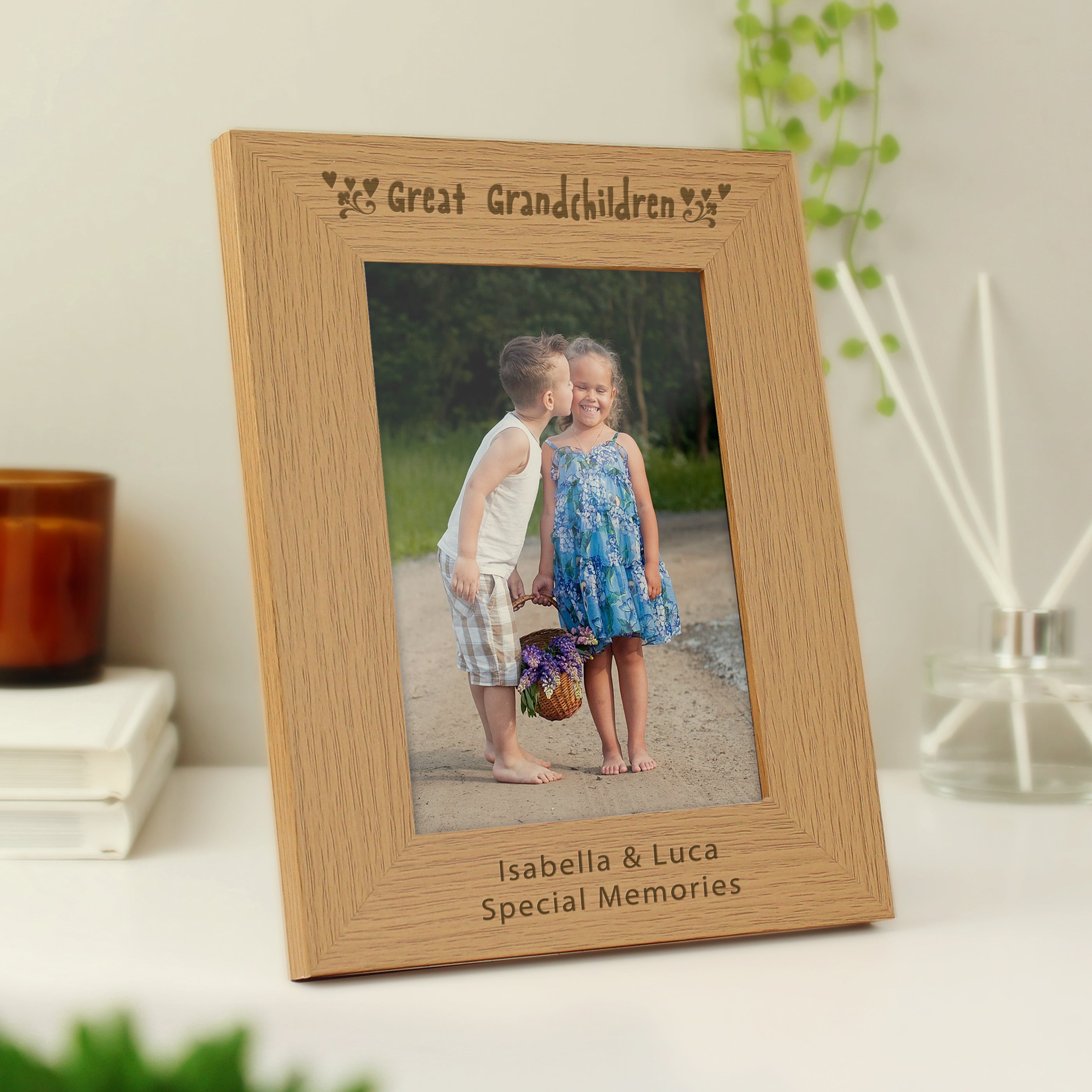 Photo Frames, Albums and Guestbooks Personalised Great Grandchildren 5x7 Oak Finish Photo Frame