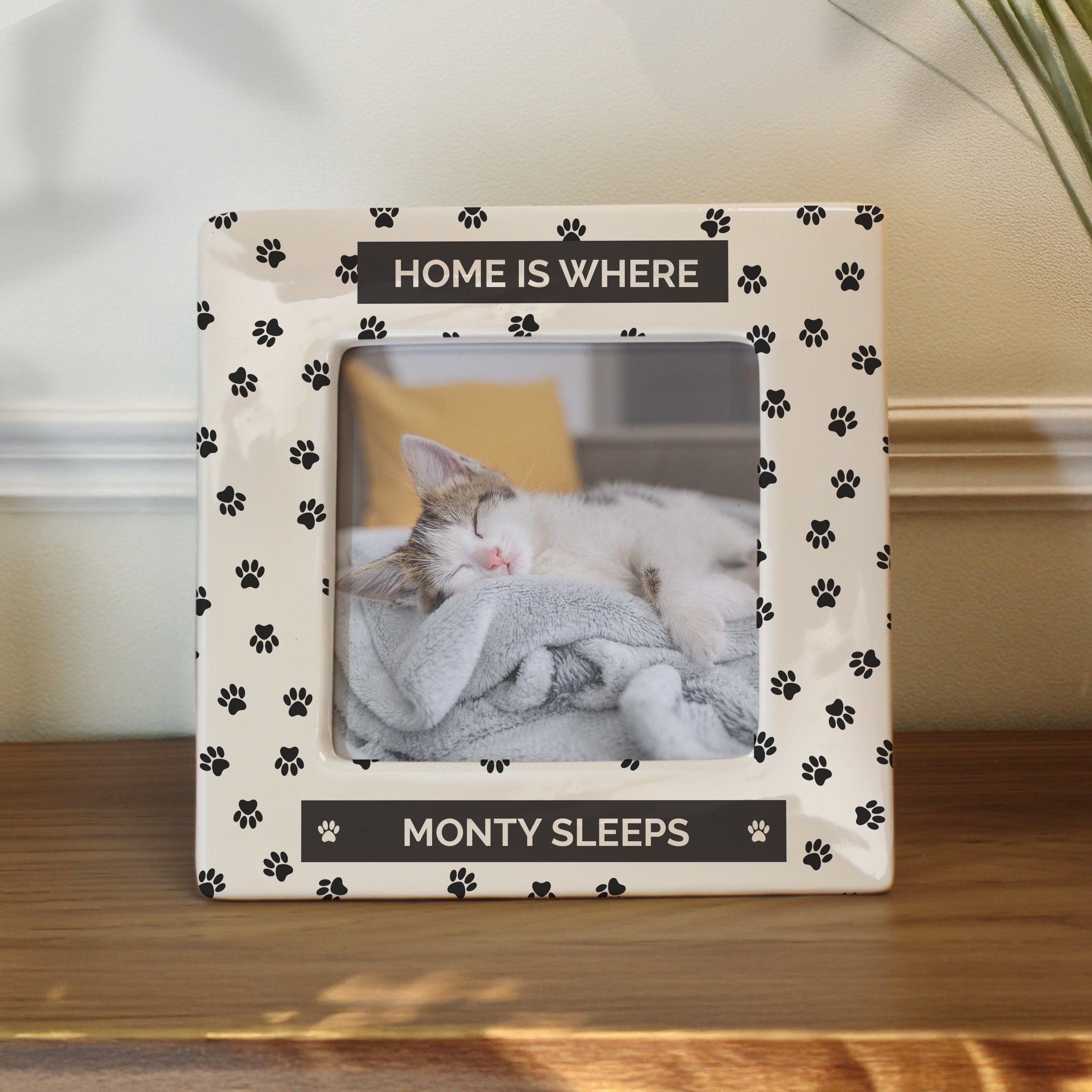 Photo Frames, Albums and Guestbooks Personalised Pet Paw Print Ceramic 4x4 Frame